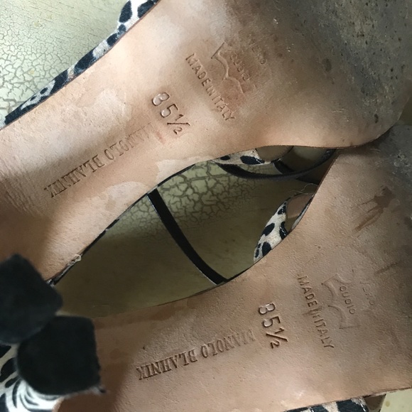 Manolo Blahnik Lace Up Peep Toes - Picture 5 of 6